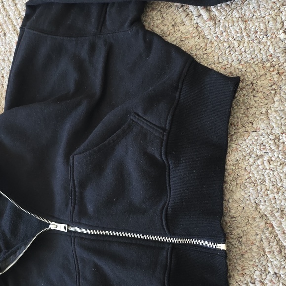 Garage Black Cropped Zip Hoodie Size Large - Picture 4 of 9